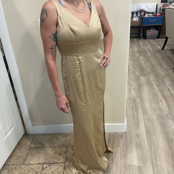 Elegant Golden Evening Dress Celebrate Davids Bridal Studio Size 6 NWT - Picture 3 of 14
